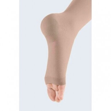 Mediven Plus kompresinės kojinės iki kirkšnies atvirais pirštais su juosmenine dalimi 1