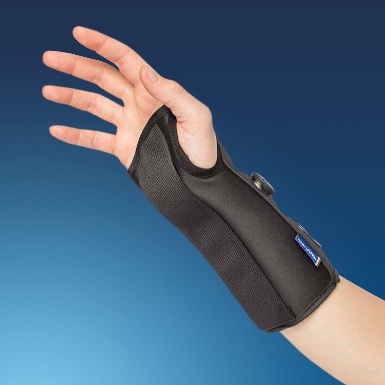 Mediroyal short wrist brace with Boa Mediroyal short wrist brace with Boa